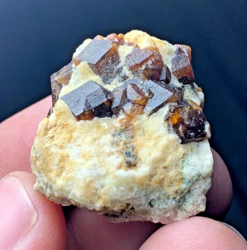Red Garnet Crystal Specimen — 80 ct, Pakistan (Skardu)