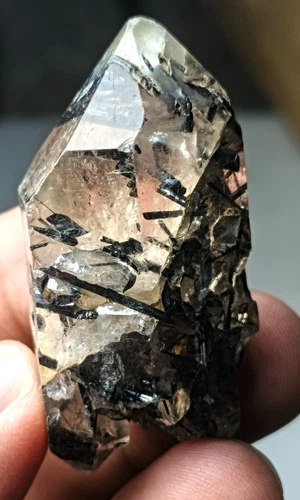 Quartz Crystal Specimen — 200 ct, Pakistan