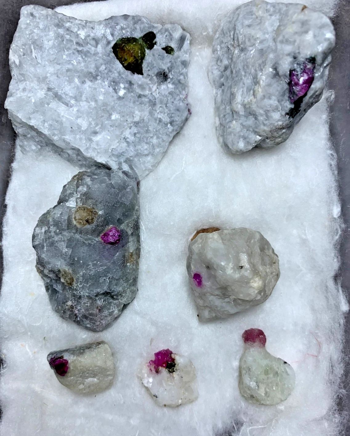 Red Ruby Crystal Specimen Lot — 200 g, Afghanistan (Jagdalag)
