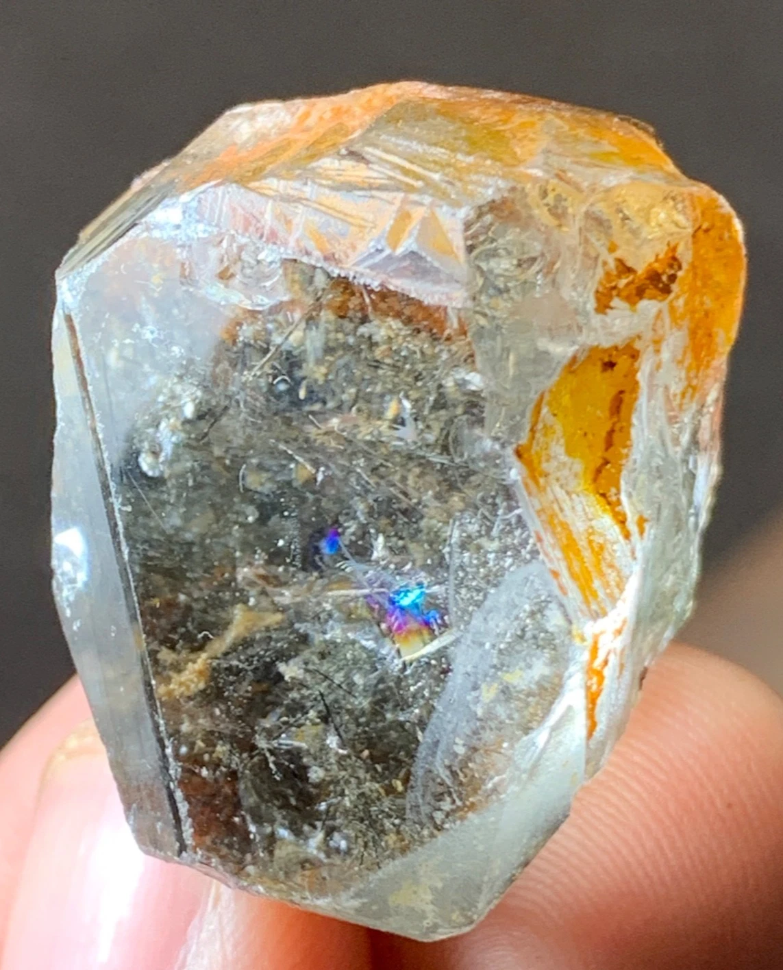 Quartz Crystal Specimen — 180 ct, Afghanistan