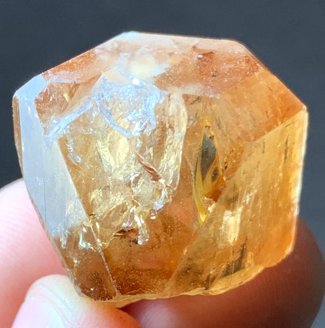 Topaz Crystal Specimen — 21 g, Pakistan (Skardu)